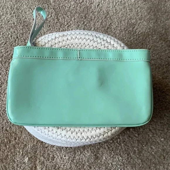 Kate Spade Zippered Coastline Chrissy Green Pasadena clutch - Picture 3 of 6